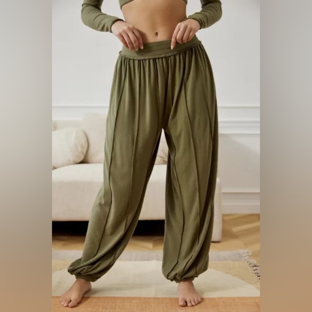 Out From Under Griffin Cozy Seamed Jogger Pant